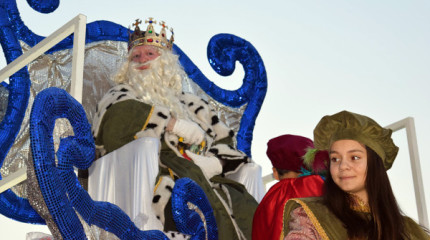 Os Reis Magos desfilan por Pontevedra