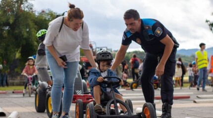 Ponte a Conducir educa en mobilidade segura a un cento de nenos e nenas da comarca