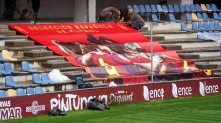 Pasarón prepárase para acoller o partido da UEFA Women's Nations League entre España e Italia