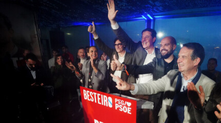 Mitin del PSdeG-PSOE en el Club Naval de Pontevedra