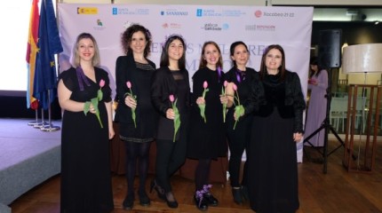 Acto de entrega de los 'Premios Mulleres Femupo'