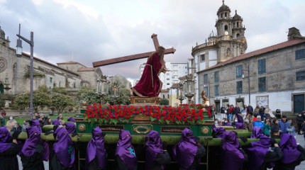 Procesión do Cristo das Caídas