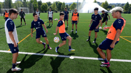 Primer entrenamiento de él Pontevedra de Yago Iglesias