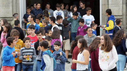 Más de cinco mil estudiantes pontevedreses comenzaron las clases de la ESO y el Bachillerato
