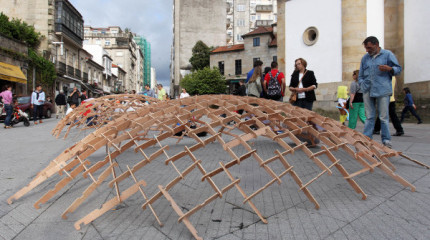 Los chavales del Sagrado sacan a la calle las cúpulas de Leonardo