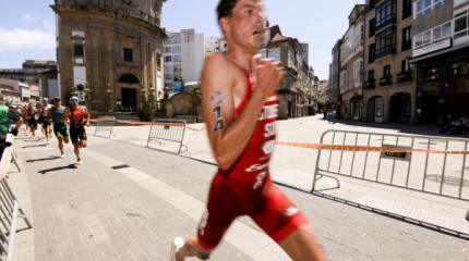 Carrera élite masculina en la Copa del Mundo de Triatlón de Pontevedra